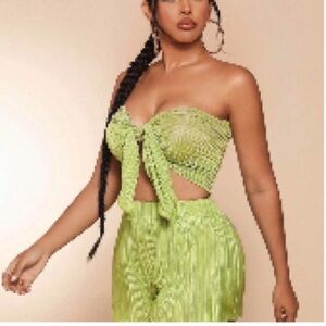 Green Strapless Tie-Front Top and Shorts Set